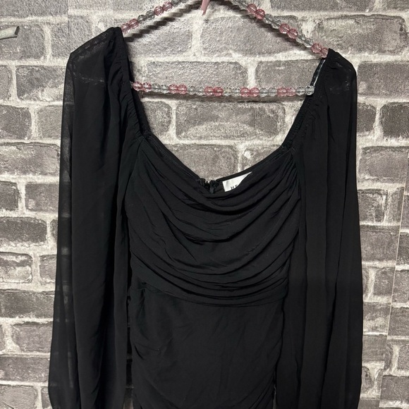 Hello Molly BROOKLYN LOVE MIDI DRESS BLACK ruched long sleeve - Picture 3 of 12